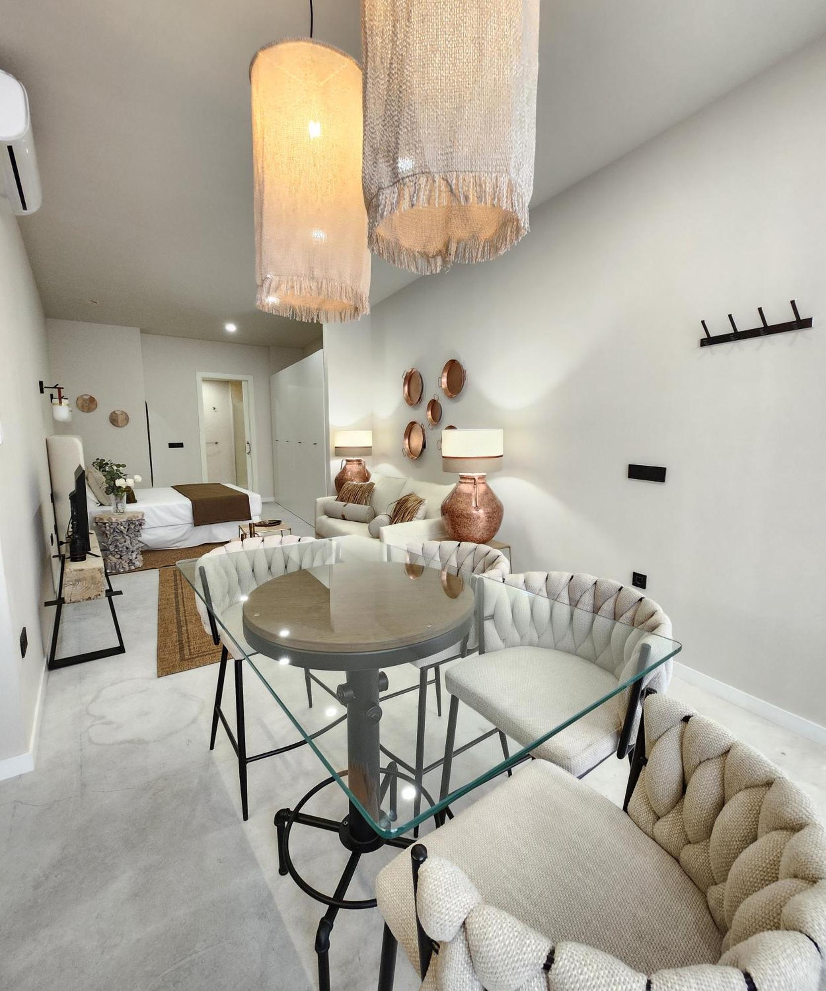 Studio Huerta Valencia Mid-Term Ngoại thất bức ảnh
